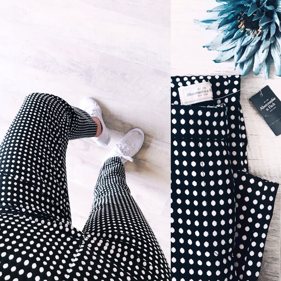 Abercrombie & Fitch Pants - Abercrombie & Fitch trousers